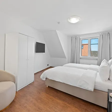 Neu Self-checkin In Birkach Messe-naehe, Flughafen Apartament *