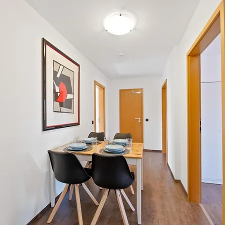 Neu Self-checkin In Birkach Messe-naehe, Flughafen Apartament