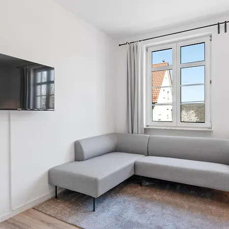 Neu Self-checkin In Birkach Messe-naehe, Flughafen Appartement