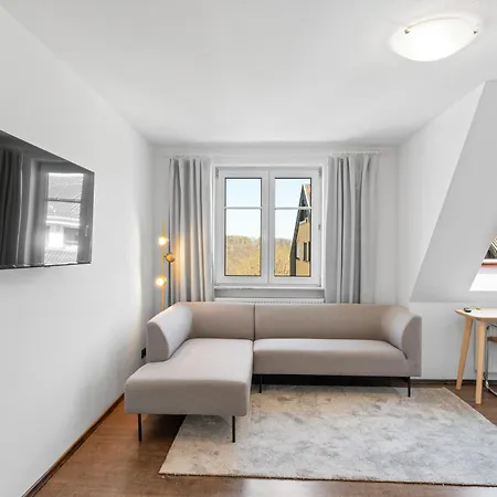 Neu Self-checkin In Birkach Messe-naehe, Flughafen *