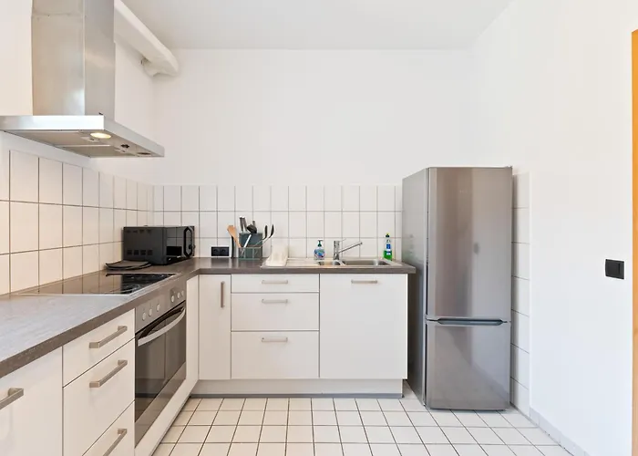 Neu Self-checkin In Birkach Messe-naehe, Flughafen Stuttgart